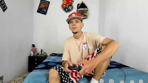 Snapshot of douglas_gallegos chatting on 01.17.25 douglas_gallegos online show from 01.17.25