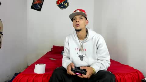 Snapshot of douglas_gallegos chatting on 02.16.25 douglas_gallegos online show from 02.16.25