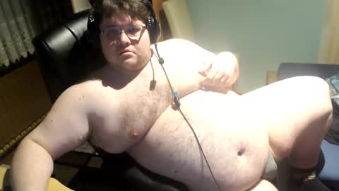 Snapshot of dovahkaat chatting on 12.02.24 dovahkaat online show from 12.02.24