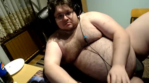 Snapshot of dovahkaat chatting on 02.18.25 dovahkaat online show from 02.18.25