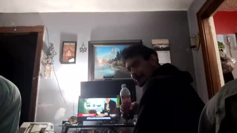 Snapshot of dowhatuwantwithme100 chatting on 01.08.25 Driver Dick Kylie Tits online show from 01.08.25