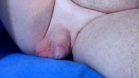 Snapshot of downsouthjohn chatting on 11.09.25 downsouthjohn online show from 11.09.25