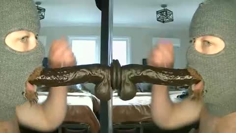 Snapshot of dpthroatorallybi chatting on 01.15.26 dpthroatorallybi online show from 01.15.26