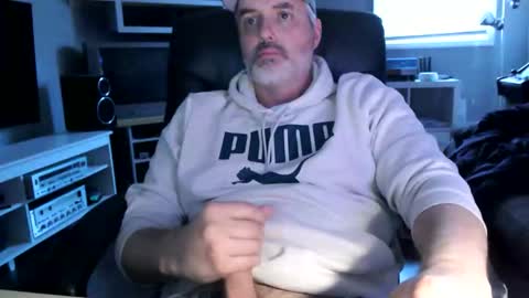 Snapshot of dr_dave20 chatting on 02.21.26 dr_dave20 online show from 02.21.26