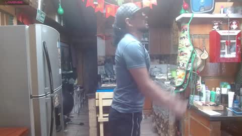 Dr  Simon online show from 01.04.25