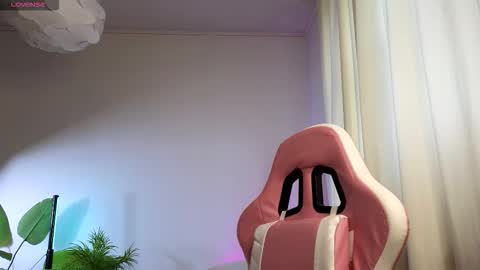 Lisbeth Salander online show from 11.21.25