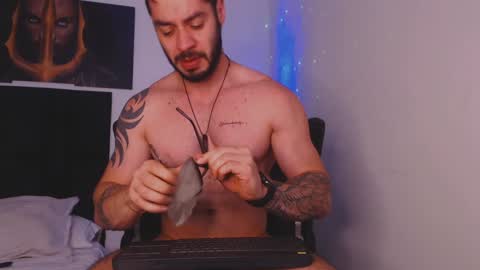 Snapshot of drake_cole11 chatting on 12.08.24 drake_cole11 online show from 12.08.24