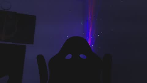 Snapshot of drake_cole11 chatting on 12.17.24 drake_cole11 online show from 12.17.24