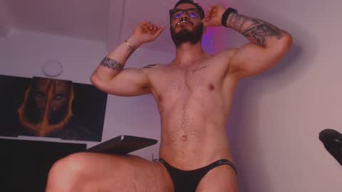 Snapshot of drake_cole11 chatting on 12.20.24 drake_cole11 online show from 12.20.24