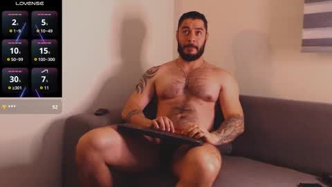 Snapshot of drake_cole11 chatting on 10.18.25 drake_cole11 online show from 10.18.25