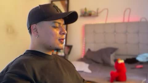 drakeeee online show from 05.12.26