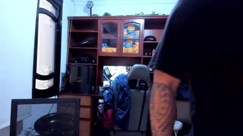 Snapshot of drako_argenti_ chatting on 12.29.24 Drako online show from 12.29.24