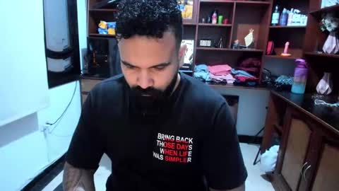 Snapshot of drako_argenti_ chatting on 01.06.25 Drako online show from 01.06.25