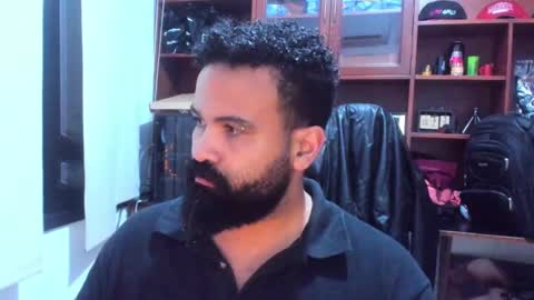 Snapshot of drako_argenti_ chatting on 01.29.25 Drako online show from 01.29.25