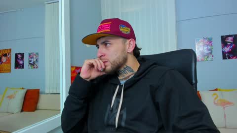 Snapshot of drako_lamar chatting on 02.04.25 Drako online show from 02.04.25