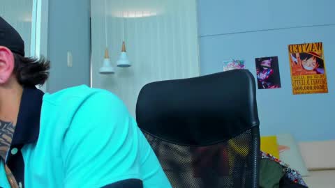 Snapshot of drako_lamar chatting on 02.25.25 Drako online show from 02.25.25