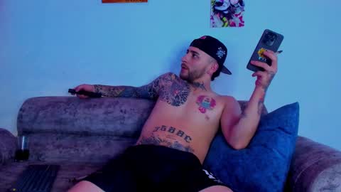 Snapshot of drako_lamar chatting on 10.05.25 Drako online show from 10.05.25
