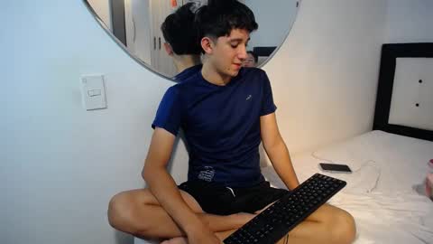 -- nicolle and jhon -- online show from 11.21.25