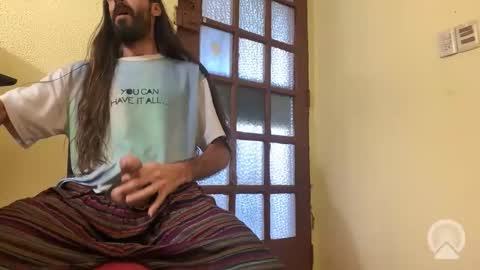 Snapshot of dread1990 chatting on 10.27.25 new profile Aircum99 online show from 10.27.25