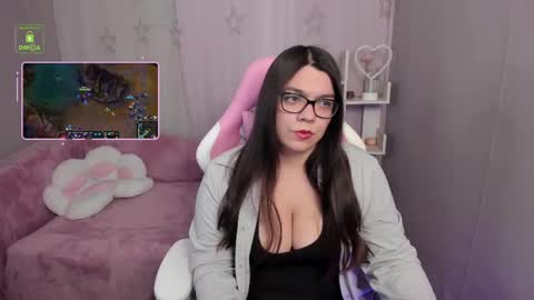 Snapshot of dream_swan chatting on 02.17.25 Chris online show from 02.17.25