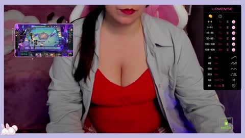 Snapshot of dream_swan chatting on 03.04.25 Chris online show from 03.04.25