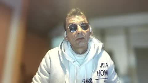 Dreambob online show from 04.04.26