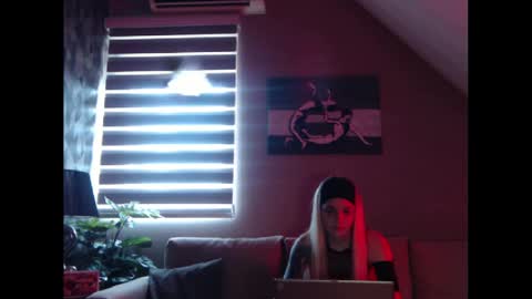 A girl online show from 02.12.25