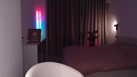 Snapshot of dreamcutiel123 chatting on 11.16.25 Liza online show from 11.16.25