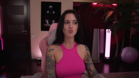 Sarah online show from 05.05.26