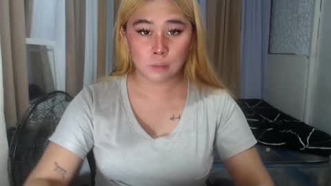 Stacy DONT FORGET TO FOLLOW ME AND THUMBS UP my wife samgrg2 online show from 05.05.26