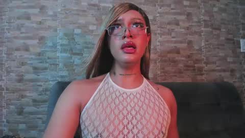 dreams_chloe online show from 06.07.26