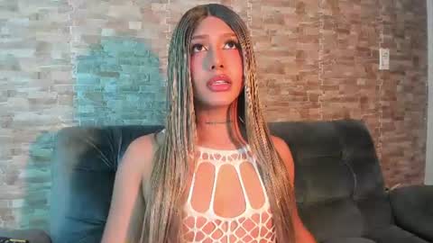 dreams_chloe online show from 06.17.26