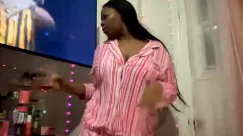 dreamtiffyxxx online show from 03.01.26