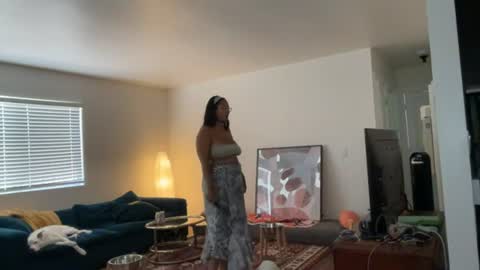 RIRI OR DREAMY online show from 07.28.26