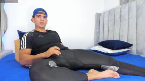 Kevin online show from 10.12.25