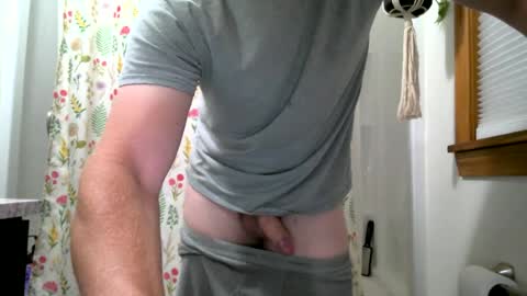 Snapshot of drew45067 chatting on 06.18.26 drew45067 online show from 06.18.26