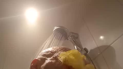 Snapshot of drijn3 chatting on 10.16.25 drijn3 online show from 10.16.25