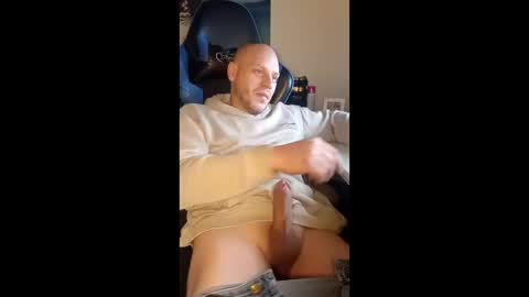 Snapshot of drijn3 chatting on 02.26.26 drijn3 online show from 02.26.26