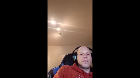 Snapshot of drijn3 chatting on 03.17.26 drijn3 online show from 03.17.26