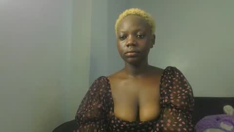 Snapshot of drip_doll_ chatting on 01.18.26 Kimberly online show from 01.18.26