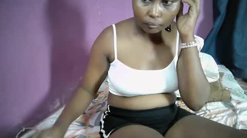 Snapshot of drip_swt chatting on 11.08.25 drip_swt online show from 11.08.25