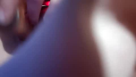 Snapshot of drippingwetshybitch chatting on 03.15.26 Drippingwetshybitchs online show from 03.15.26