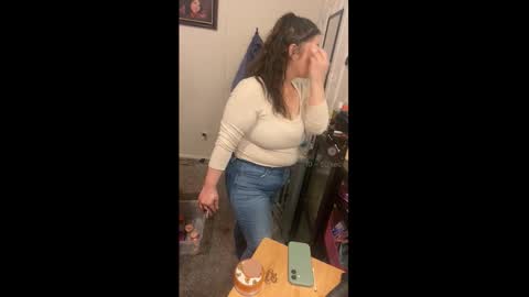 Drippy kitty  online show from 12.13.25