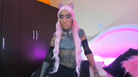 Snapshot of drippyorlove chatting on 02.08.25 drippyorlove online show from 02.08.25