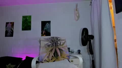 Snapshot of drippyorlove chatting on 01.08.26 drippyorlove online show from 01.08.26