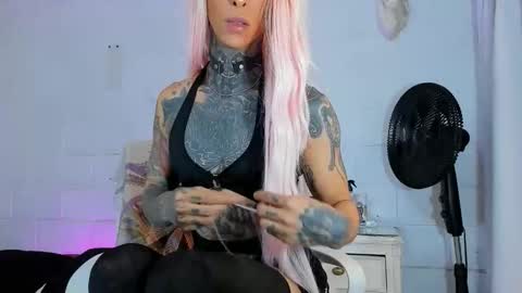 drippyorlove online show from 03.30.26