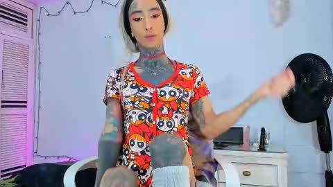 drippyorlove online show from 04.23.26