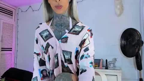 drippyorlove online show from 04.24.26