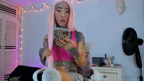 drippyorlove online show from 05.08.26