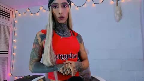 drippyorlove online show from 05.25.26